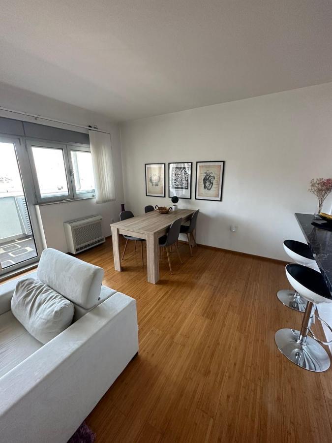 Luxury Aparment Blossom Mostar Esterno foto