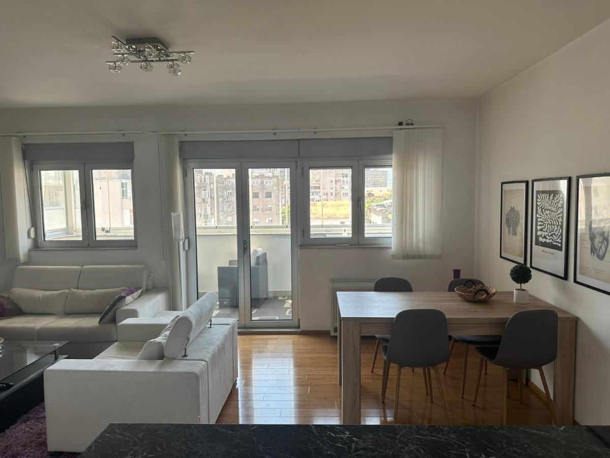 Luxury Aparment Blossom Mostar Esterno foto