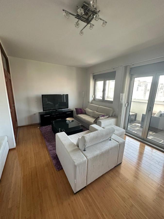 Luxury Aparment Blossom Mostar Esterno foto