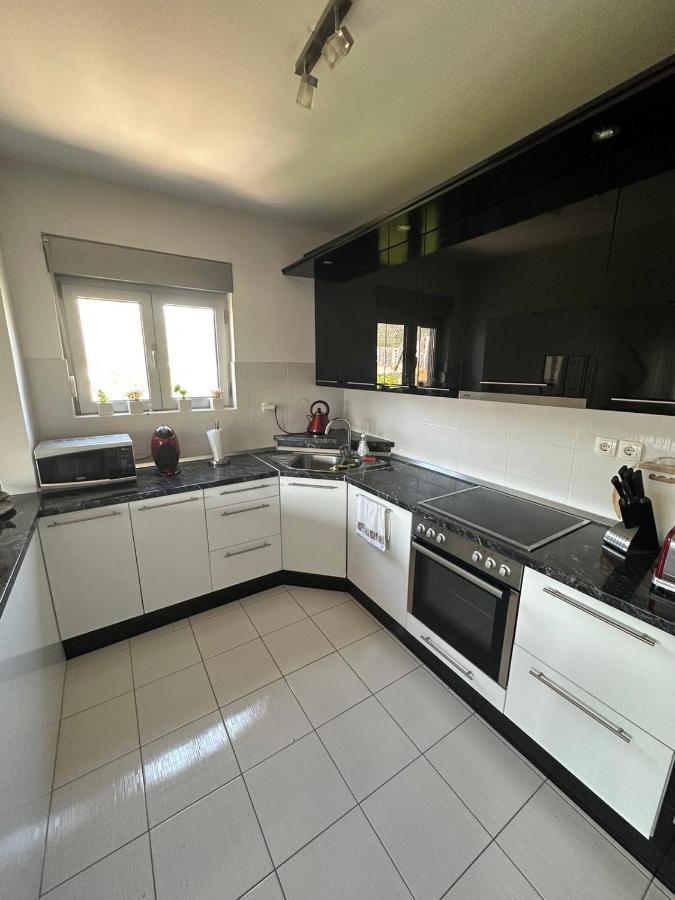 Luxury Aparment Blossom Mostar Esterno foto
